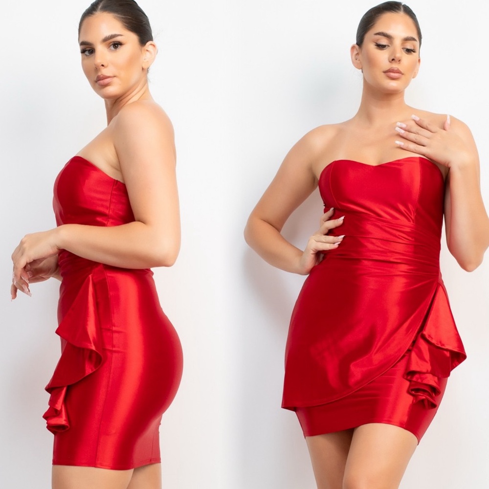 Elegant Red Strapless Dress